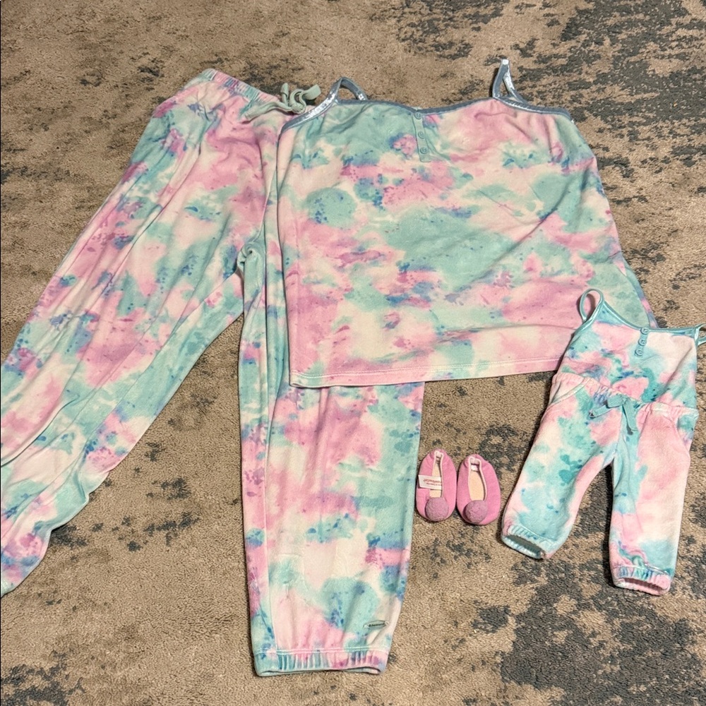 American Girl Tie-Dye pajama with Doll set